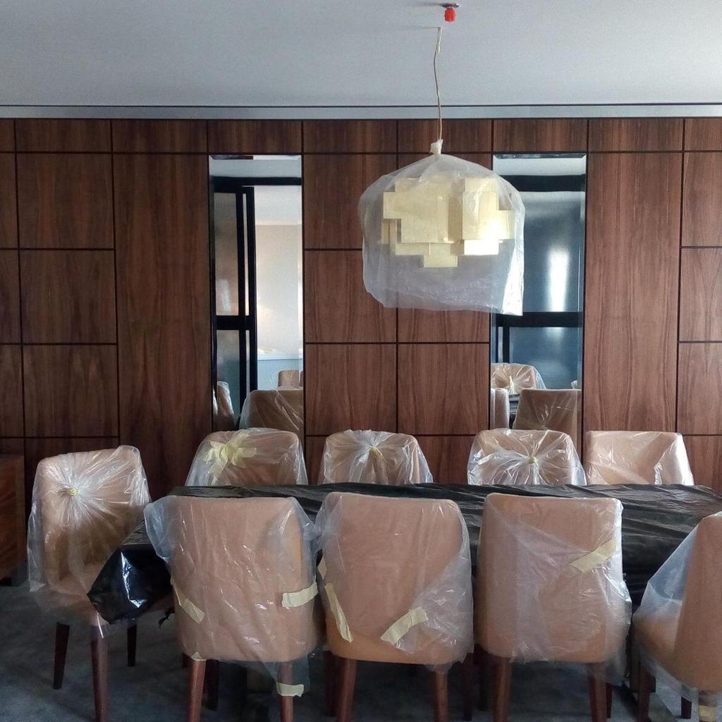 Presidential Suit Dining Area